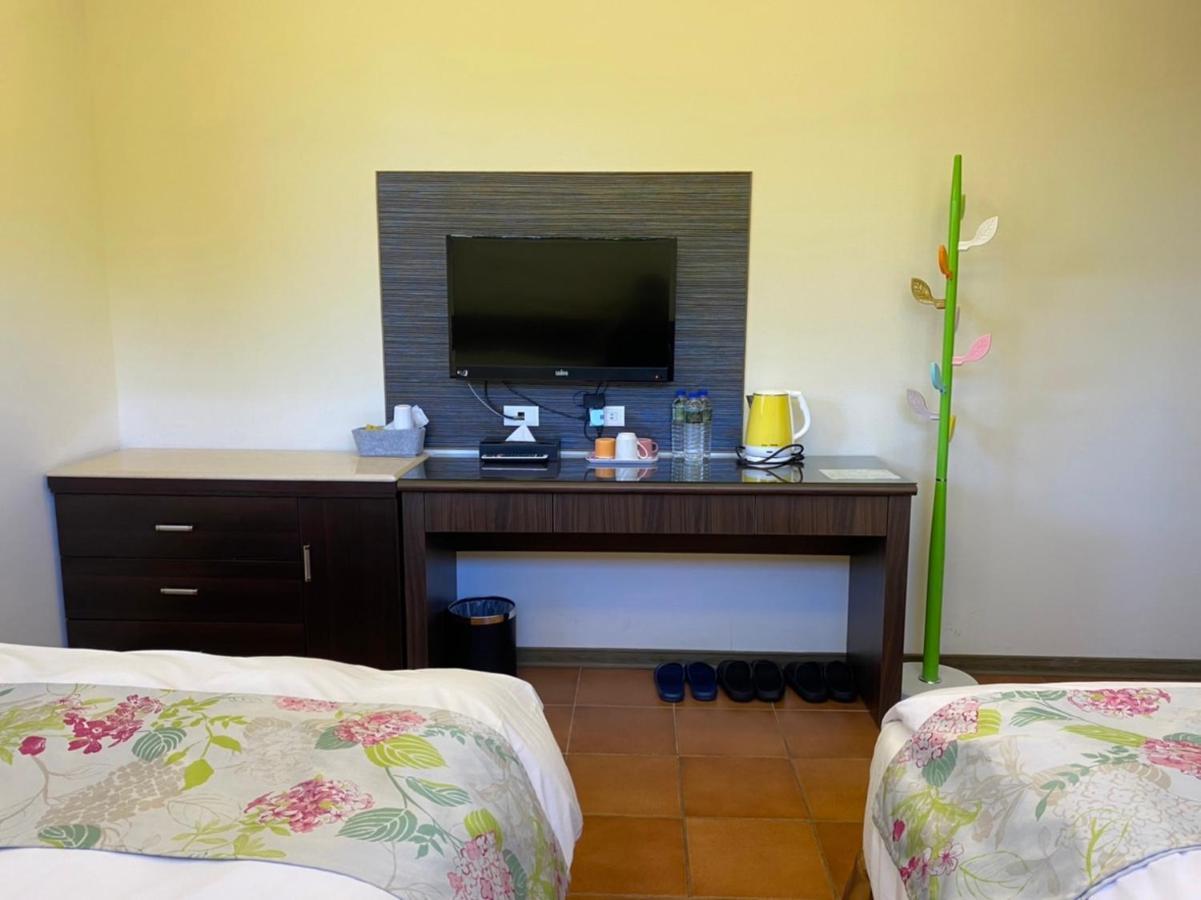 Hua Mu Xing Jing B&B Renai Dış mekan fotoğraf